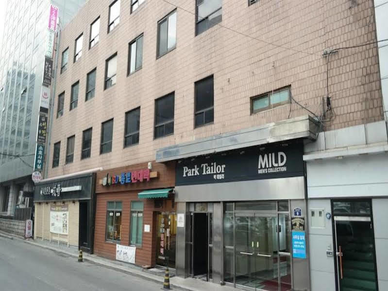 ホテル Storyhouse Myeongdong ソウル特別市 エクステリア 写真